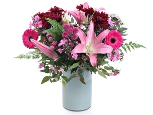 Eliah Bouquet in shades of Pink, Purple and Burgundy.