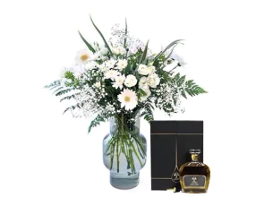 A white rich and festive whit bouquet  and 500 ml. Olive oil