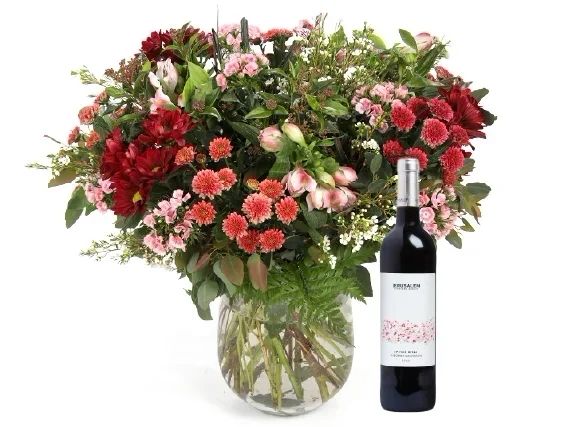 Desert Magic bouquet plus red wine bottle