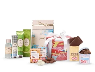 A pampering gift for women combined with chocolate