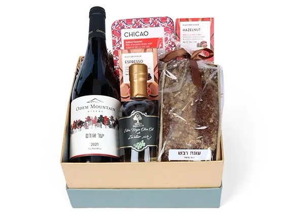 Zlil Gift-wrap: red wine, olive oil, honey cake & chocolate