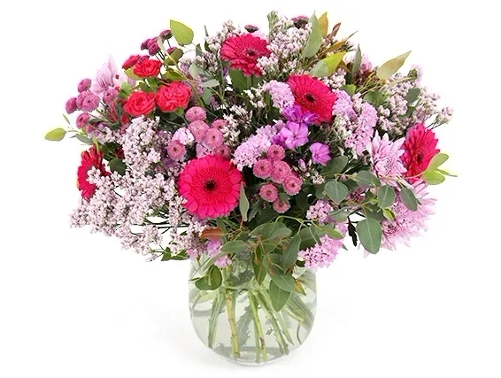 'Velvet' bouquet of flowers in shades of pink