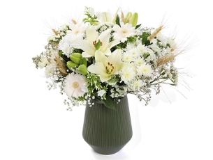 White 'Alona' Bouquet