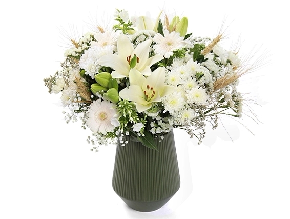 White 'Alona' Bouquet