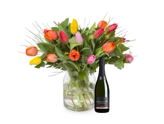 Tulip Fields bouquet & Cava bottle