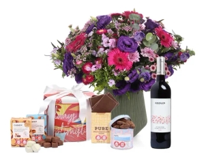 Pink & purple Bouquet + red LANDA Wine & chocolate box