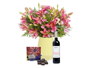 Happy Pink flowers, Max Brenner pralines & red Wine