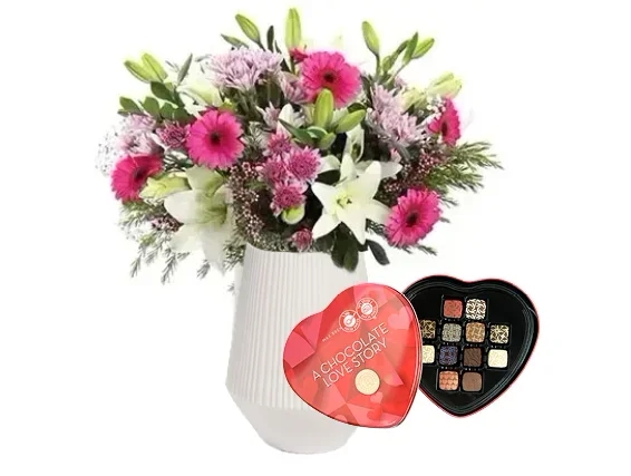 Abundant and festive pink & white Bouquet , plus love pralines