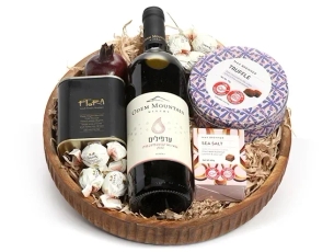 Red wine & olive oil and chocolate box